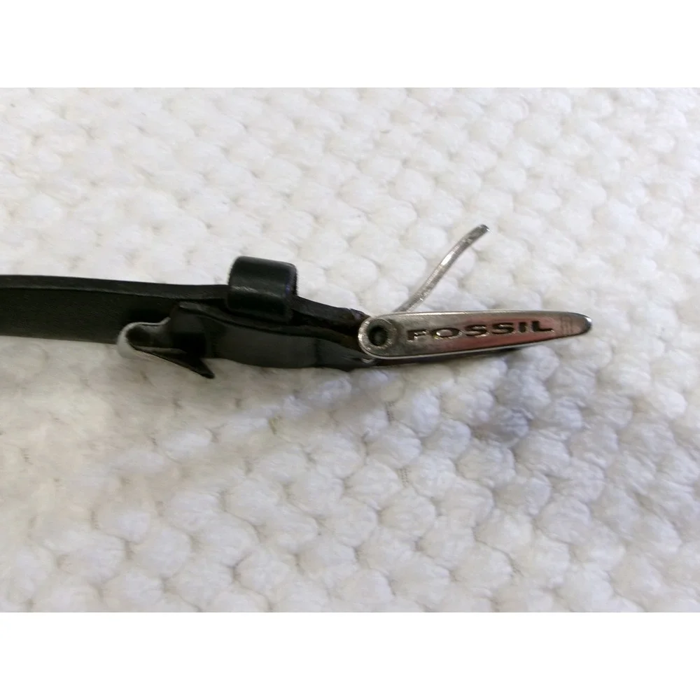 Fossil genuine leather